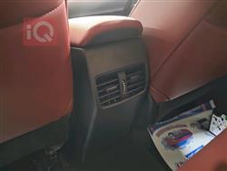 تۆیۆتا کۆرۆلا کرۆس